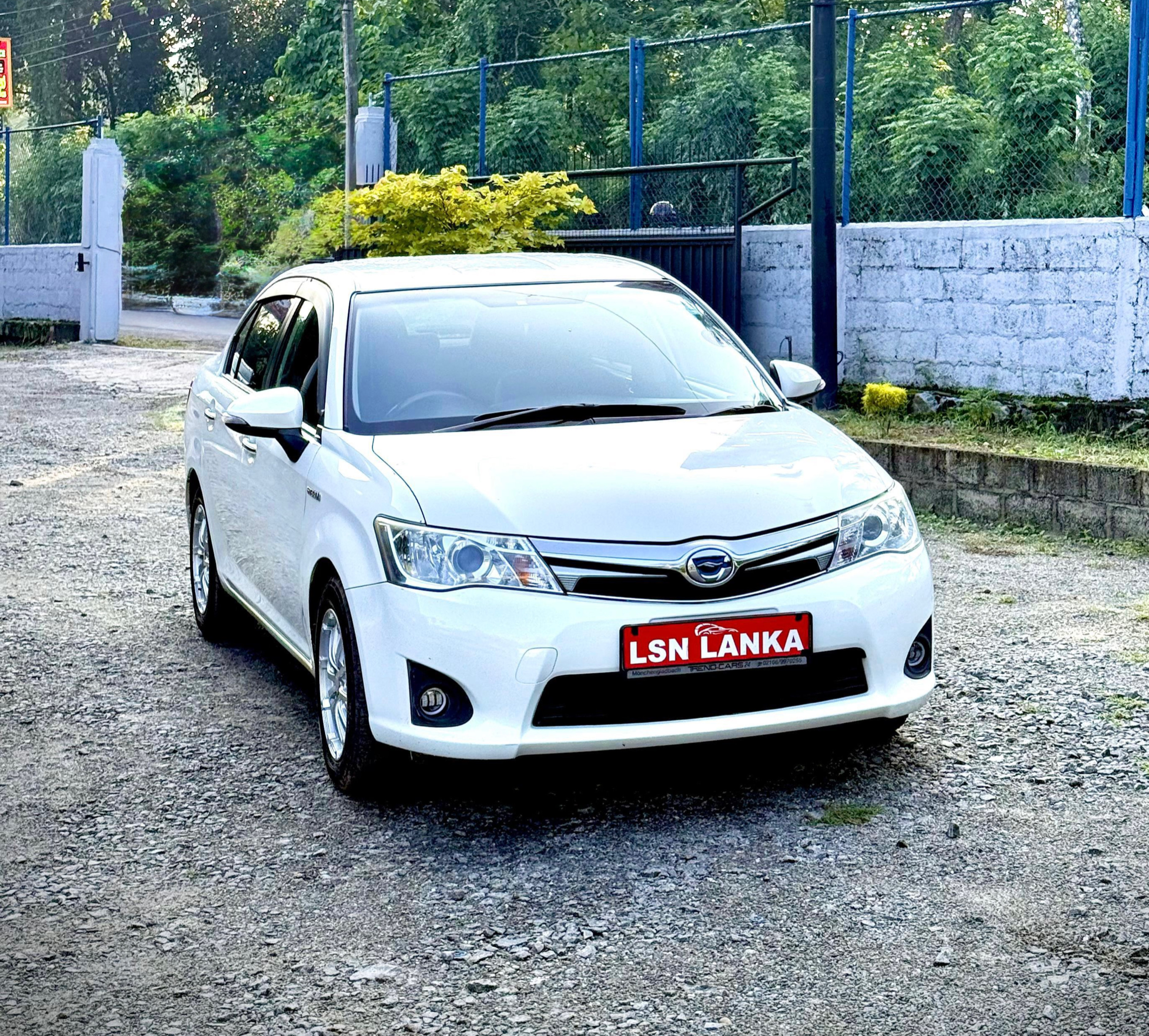 Toyota Axio 2014